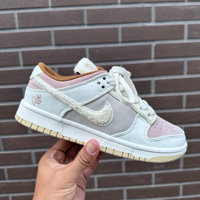 Nike Dunk Low Retro PRM